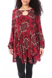  Keyhole Floral Blouse
