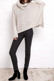  Jaya Turtleneck Sweater