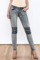  Dani Jeans