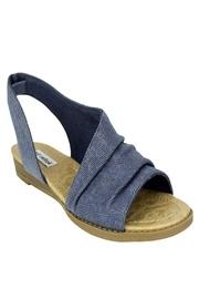  Shanti Sandal