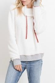  Cozy Drawstring Pullover