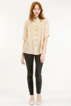  Flower Button Top