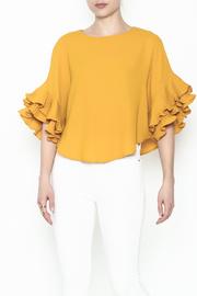  Ruffle Boxy Blouse