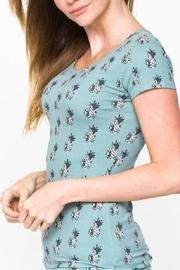  Pineapple Scoop Tee
