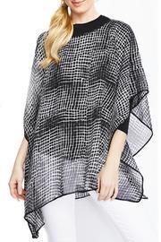  Black White Tunic Top
