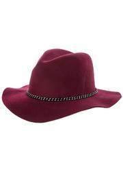  Chain Accent Hat