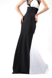  Pleated Sides Skirt