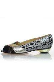  Peep-toe Sandal