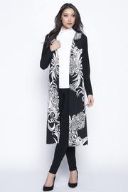  Frank Lyman Black Off-white Cardigan