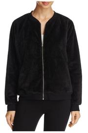  Lounge Bomber