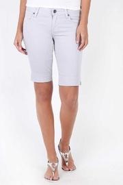  Natalie Bermuda Short