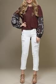  Contrast-sleeve Thermal Top