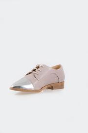  Silver Toe Brogue