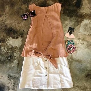  Brown Top