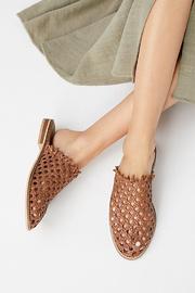  Mirage Woven Flat