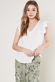  Ruffle Sleevless Tee