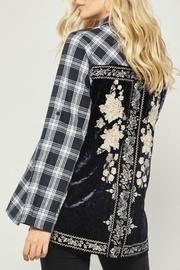  Plaid Velvet-embroidered Blouse