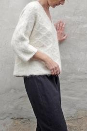  Quilted V-neck Pullover