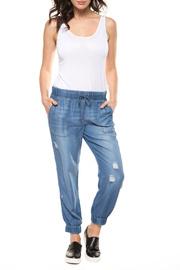  Pull On Washed & Distressed Jogger Pant