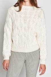  Minava Cable Sweater
