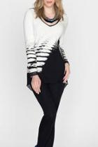  Black White Abstract Tunic