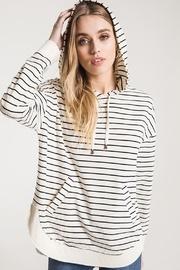  Striped Pull Over