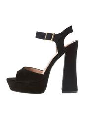  Ankle Strap Pump