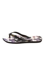  Palm Flip Flops