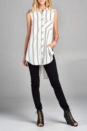  Sleeveless Striped Top