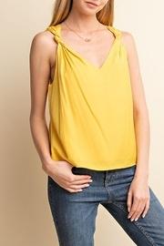  Knot Detail Tank