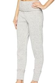  Raw Seam Legging