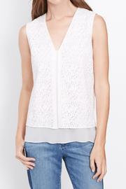  Lace Sleeveless Top