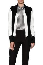  Sweater With Collar