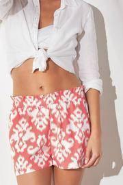  Coral Pull On Shorts