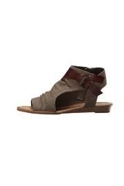  Strappy Rancher Sandal