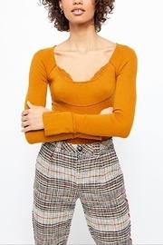  Bitoflace Layering Top