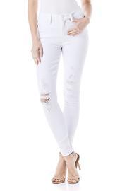 White Ripped Jean
