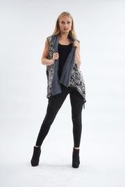  Grey Hi-low Vest