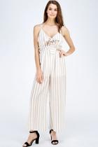  Keyhole Front Jumper