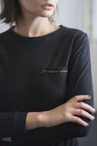  Basic Embroidery T-shirt