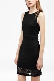  Beau Sheath Dress