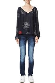  Jhoan Blouse