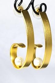  Golden Curl Earring
