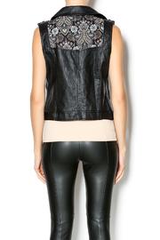  Tapestry Vest