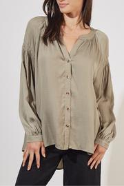 No Collar Button Up Blouse