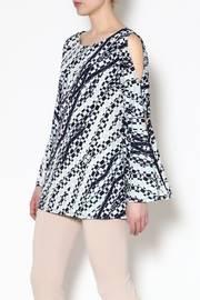  Navy Cold-shoulder Tunic