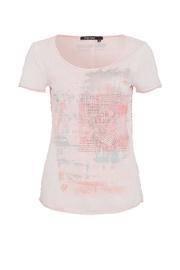  Exposed Stitch Top