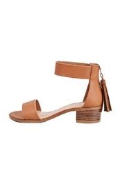  Grace Sandal