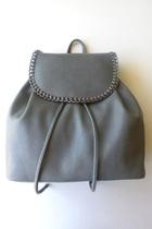  Chain Leather Bag