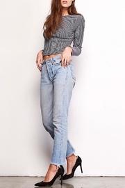  Lolo Crop Top